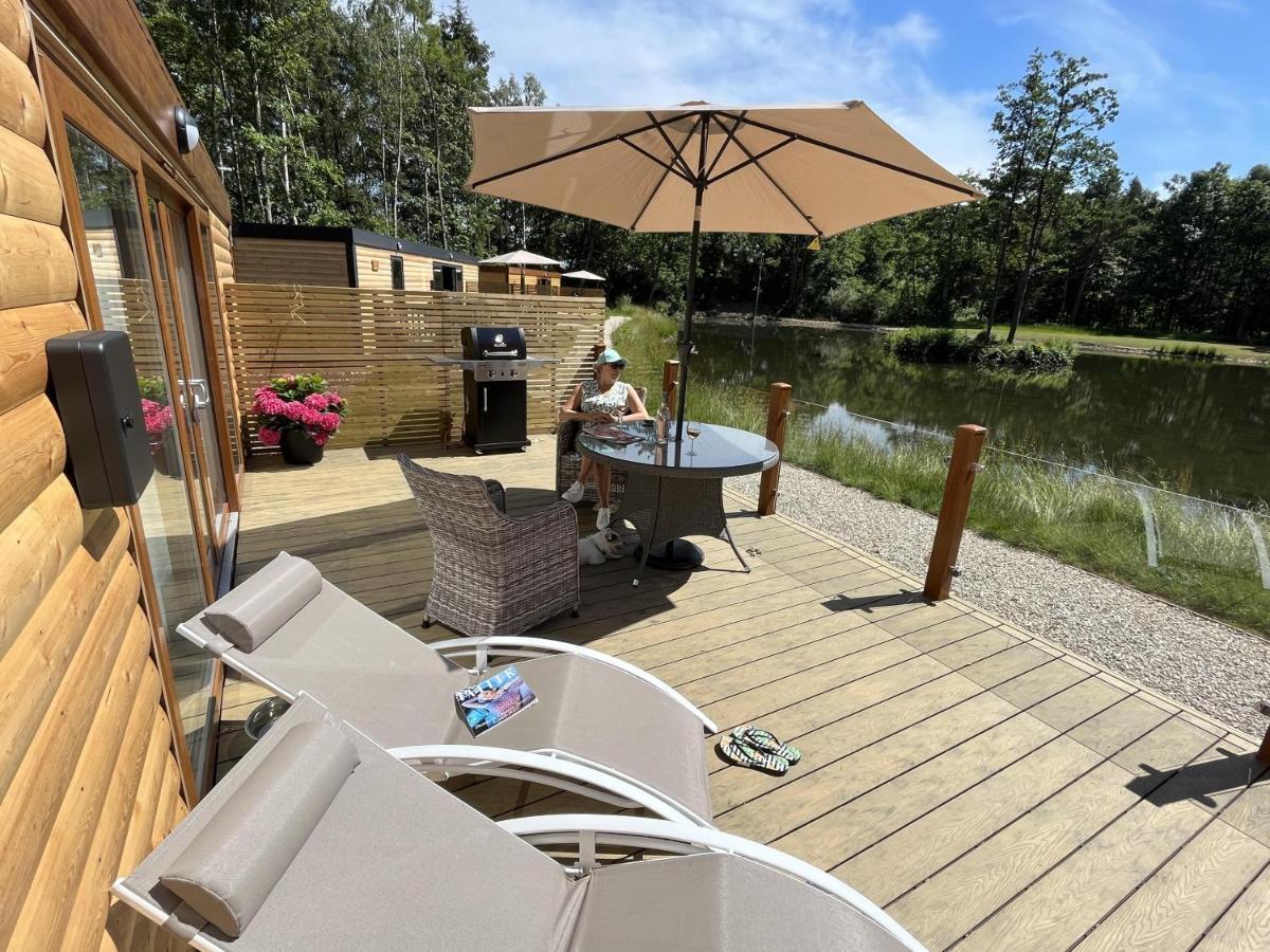 Oak Boutique Lodge Includes Hot Tub Air Con & Dog York Eksteriør billede