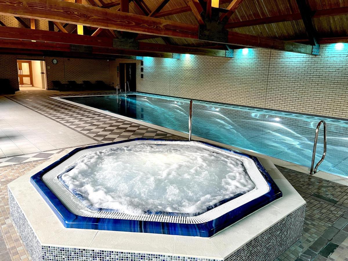 Oak Boutique Lodge Includes Hot Tub Air Con & Dog York Eksteriør billede